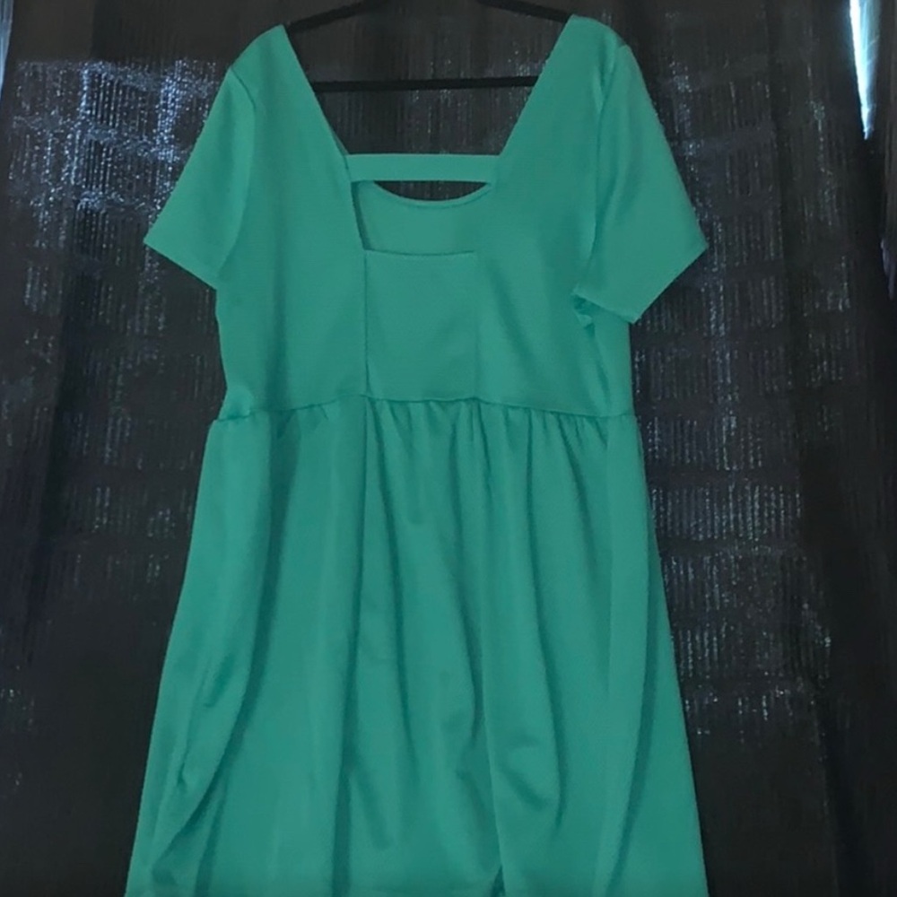 Green dress 2x by Jessica Simpson EUC
